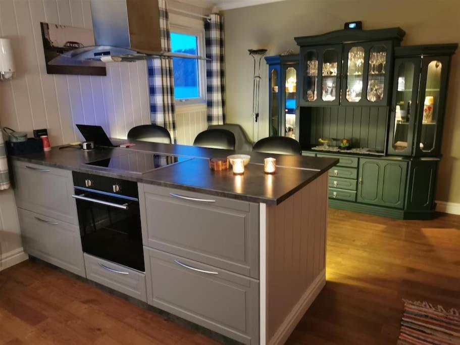 Innsletta Holiday Home Harstad Esterno foto